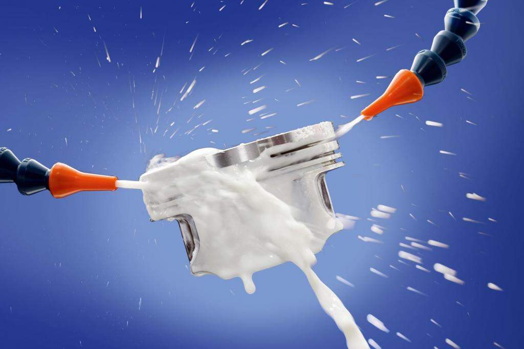Boron-and formaldehyde-free coolant